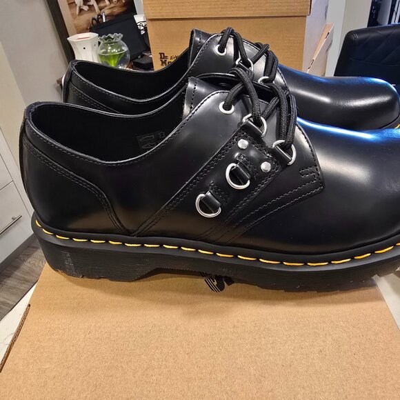 Dr Martens 1461 3-Eye Hardware Oxford Shoes Black Leather Men Size 10 NEW - Picture 1 of 9
